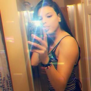 Meet your Posher, Richaira